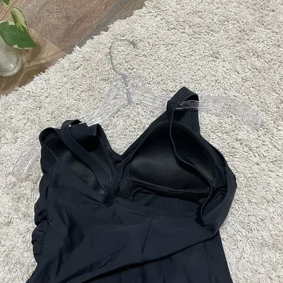 Speedo Size 12 Black Ruched V-Neck Built-In Bra Performance One Piece Swimsuit - Picture 6 of 6